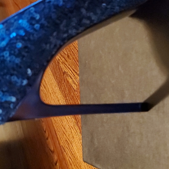 NWT Saint Laurent Blue Sequin Womens Pumps - Size 38 (US 8) NWT - Picture 12 of 16